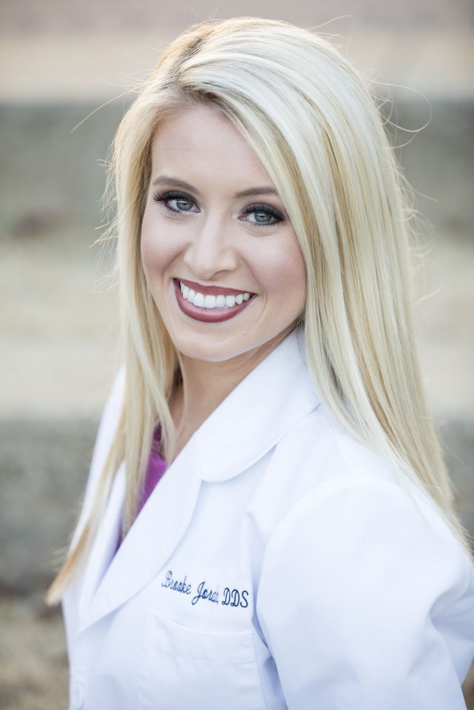 Uegnet terrorisme illoyalitet Dr. Brooke Totty Jordan Dental Studio - Cosmetic Dentistry and Spa,  Cleanings, Botox